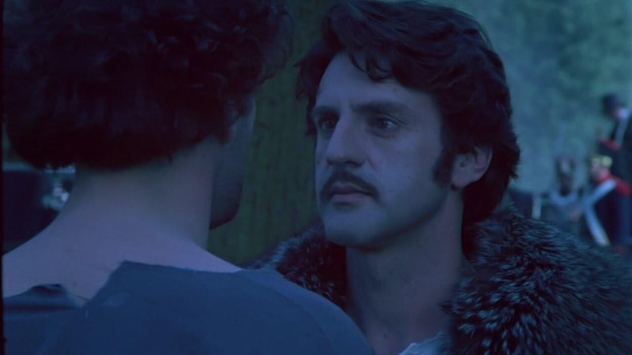 Backdrop for The Elegant Criminal