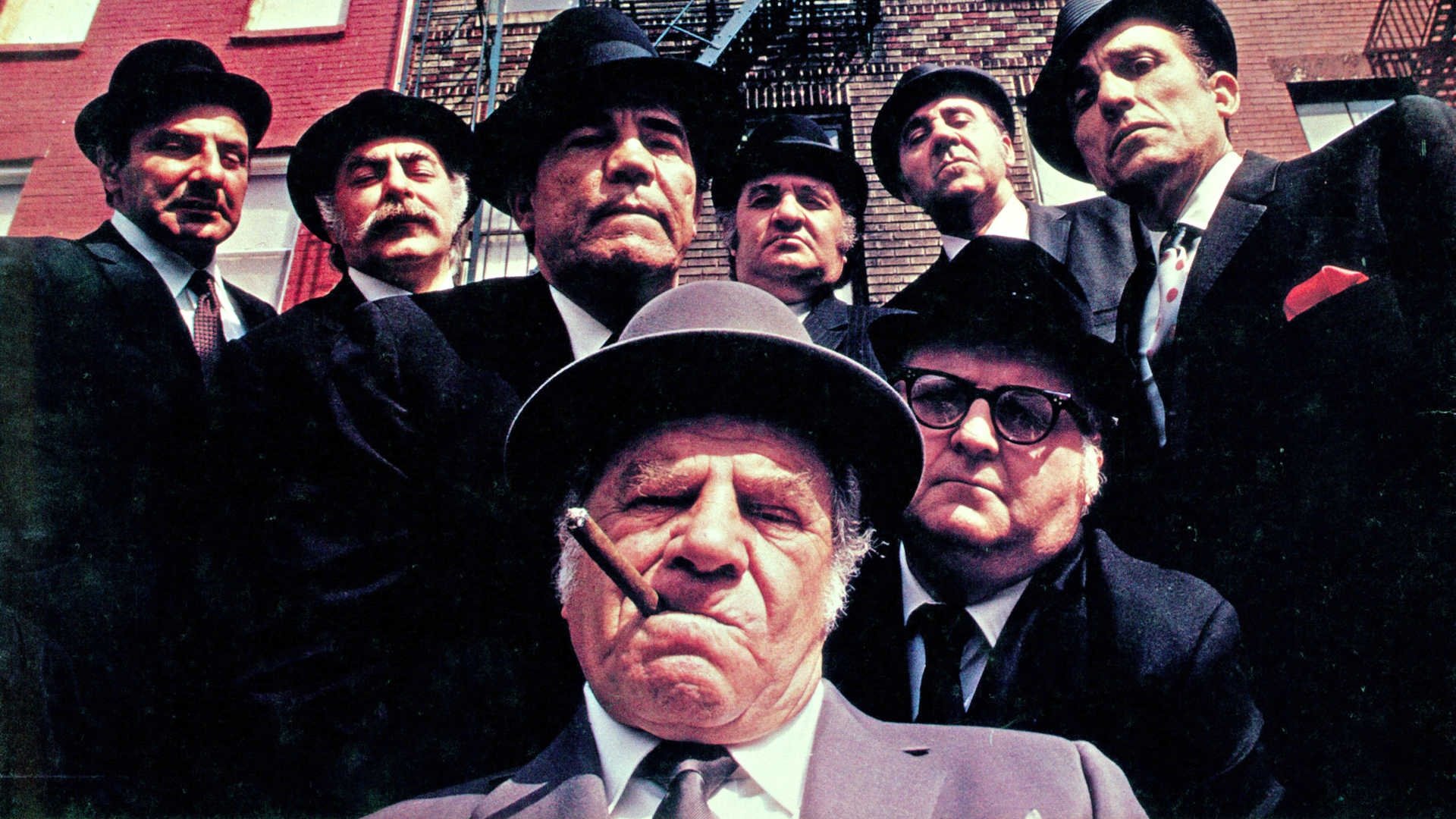 Backdrop for The Gang That Couldn't Shoot Straight