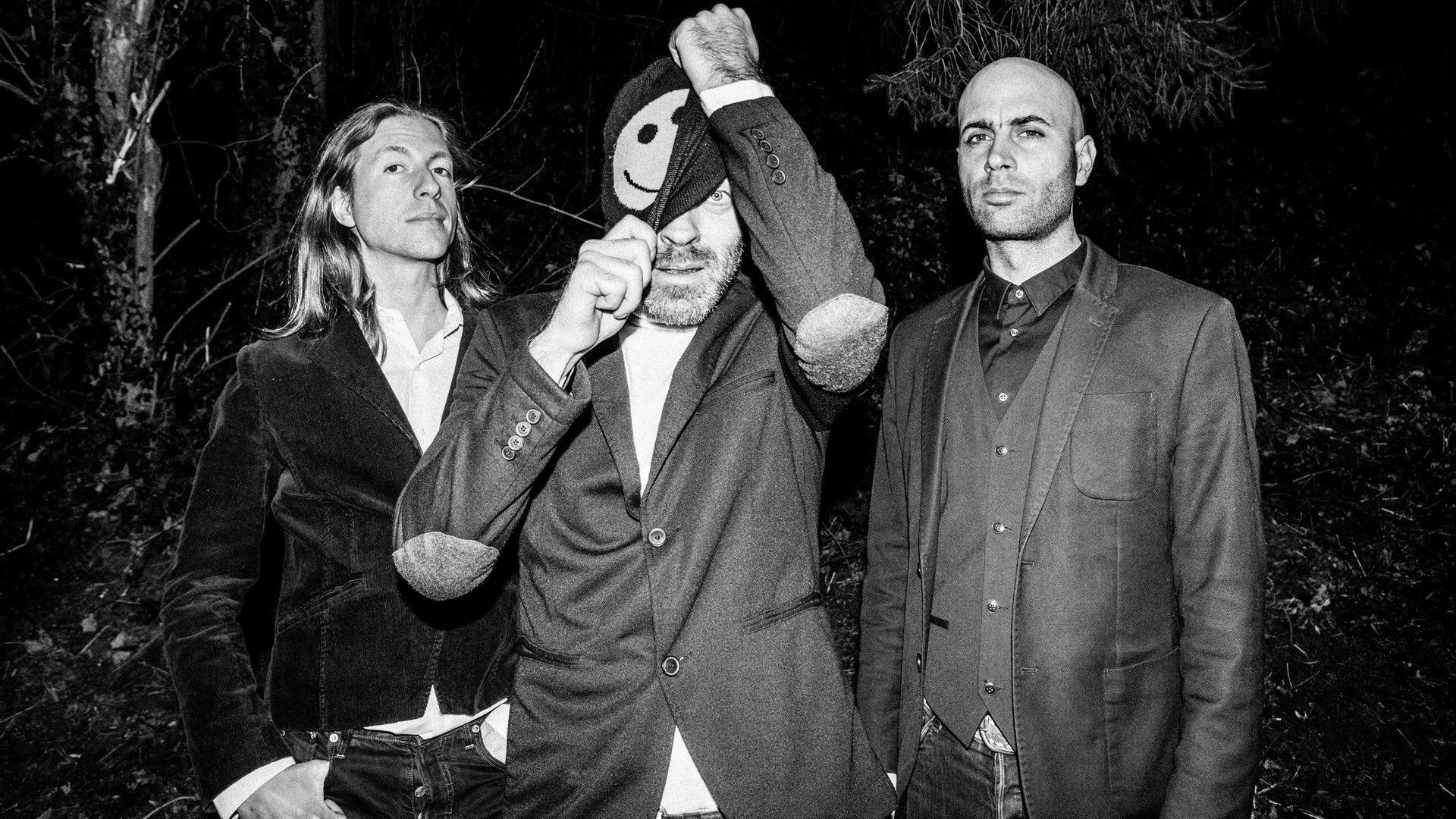 Backdrop for Spit’n’Split