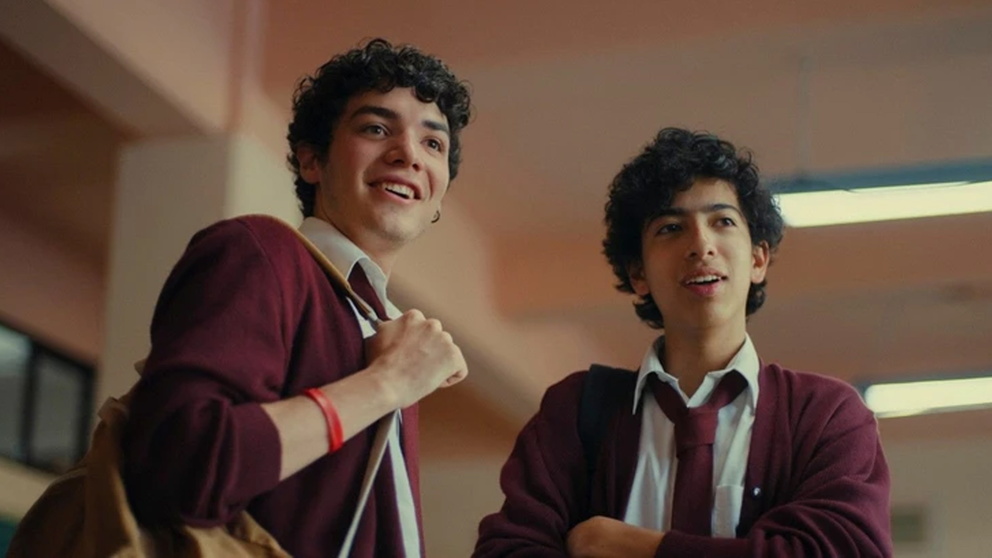 Backdrop for El Club Perfecto