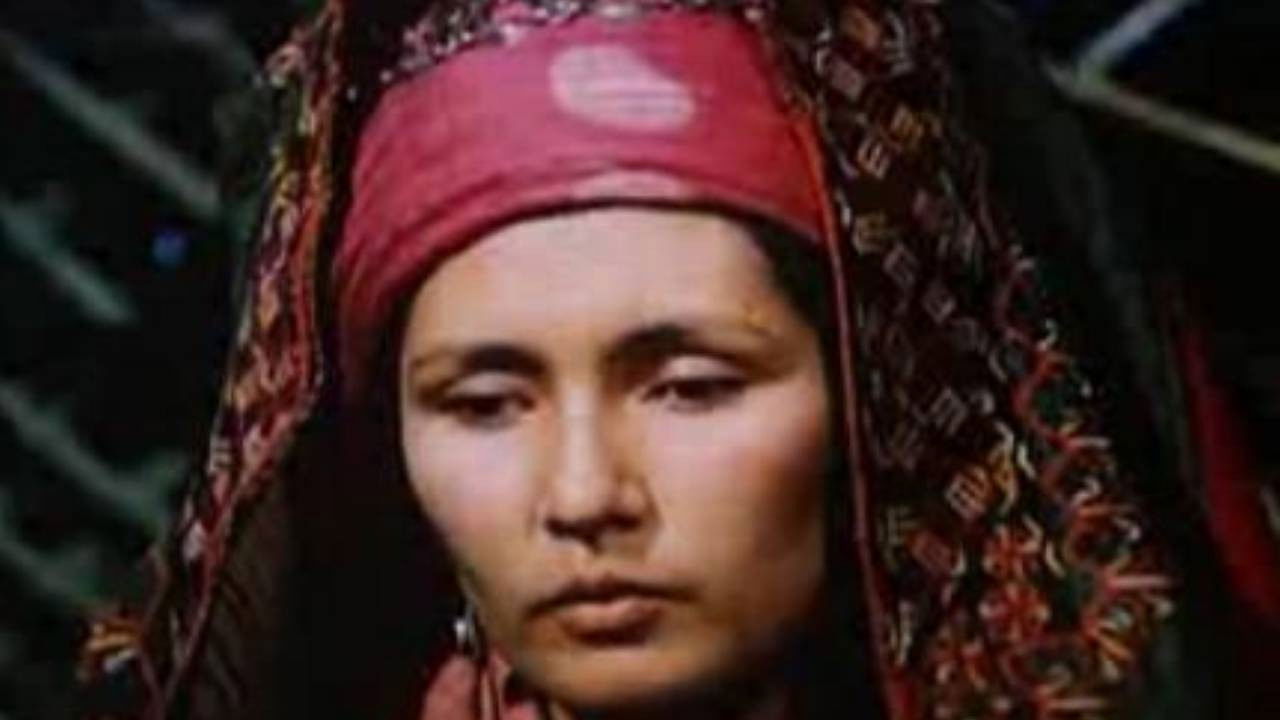 Backdrop for Legend of the Ancient Mountains