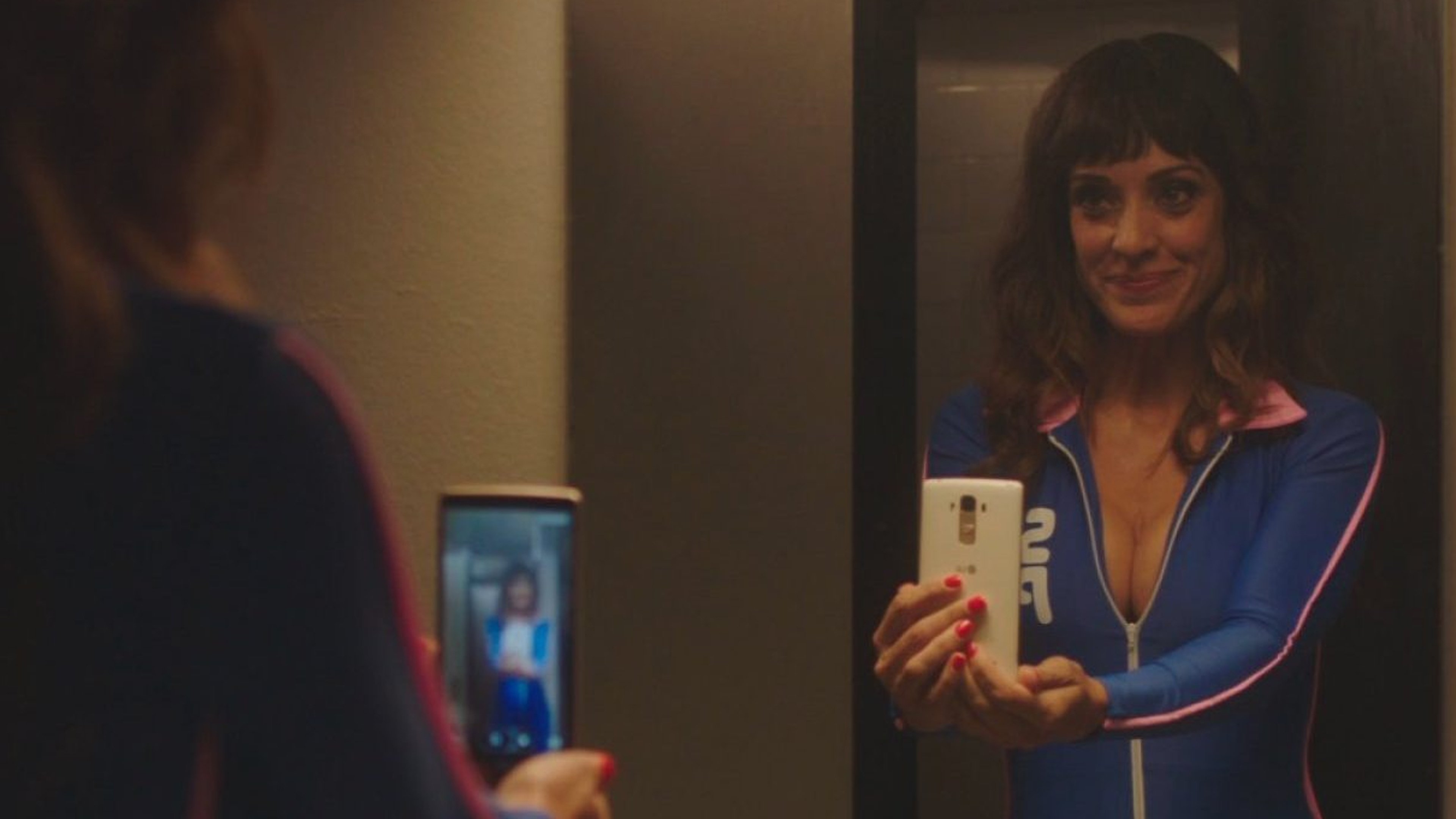 Backdrop for Romina Smile