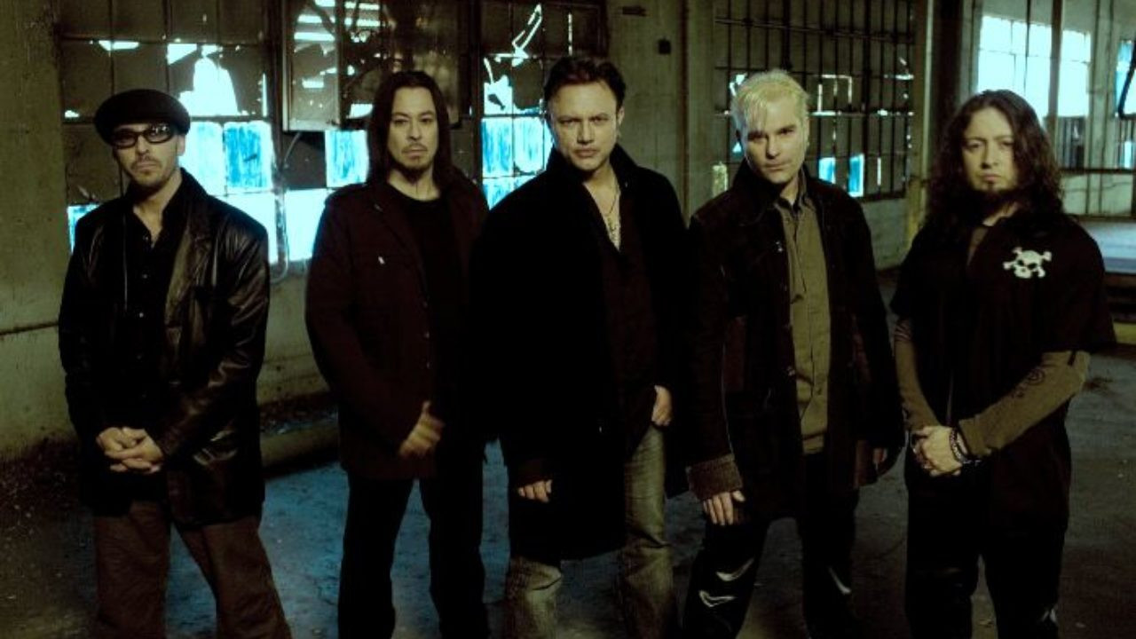 Backdrop for Queensryche: MTV Unplugged