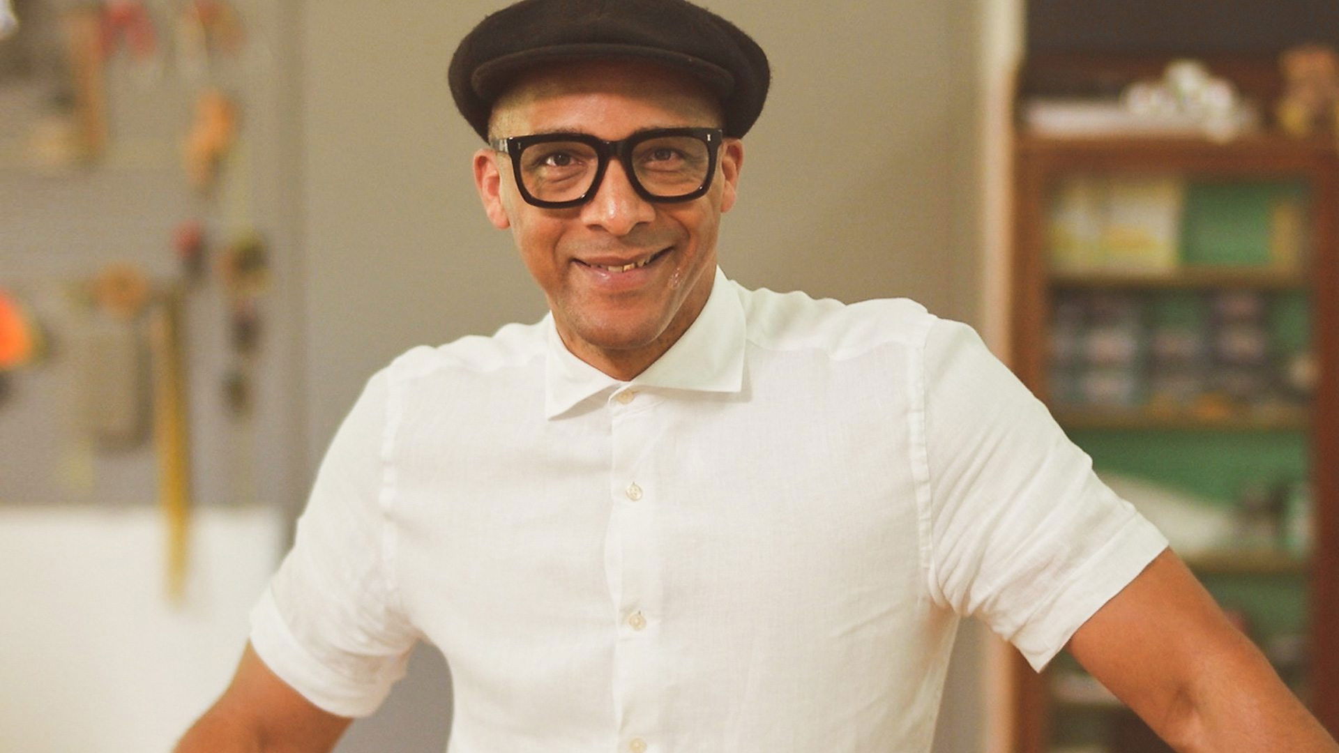 Backdrop for Jay Blades' Home Fix