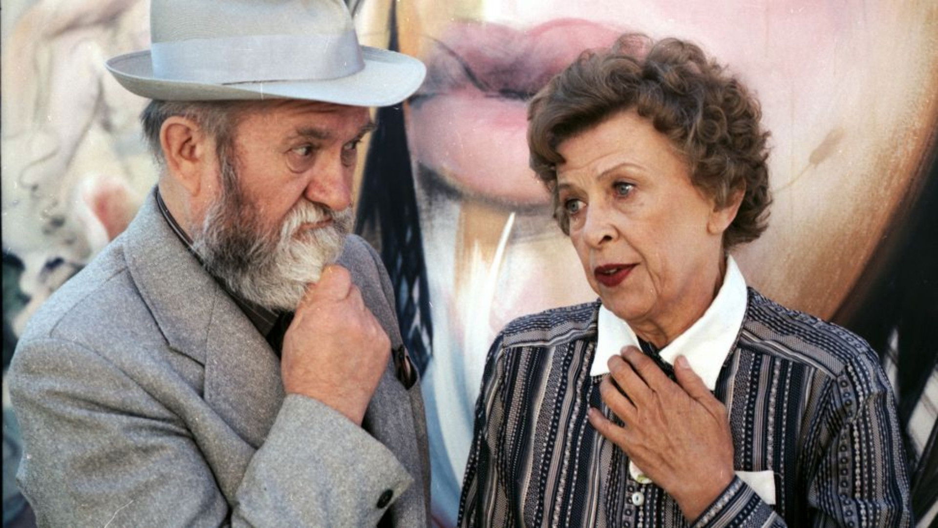 Backdrop for Nicht verzagen, Trudchen fragen