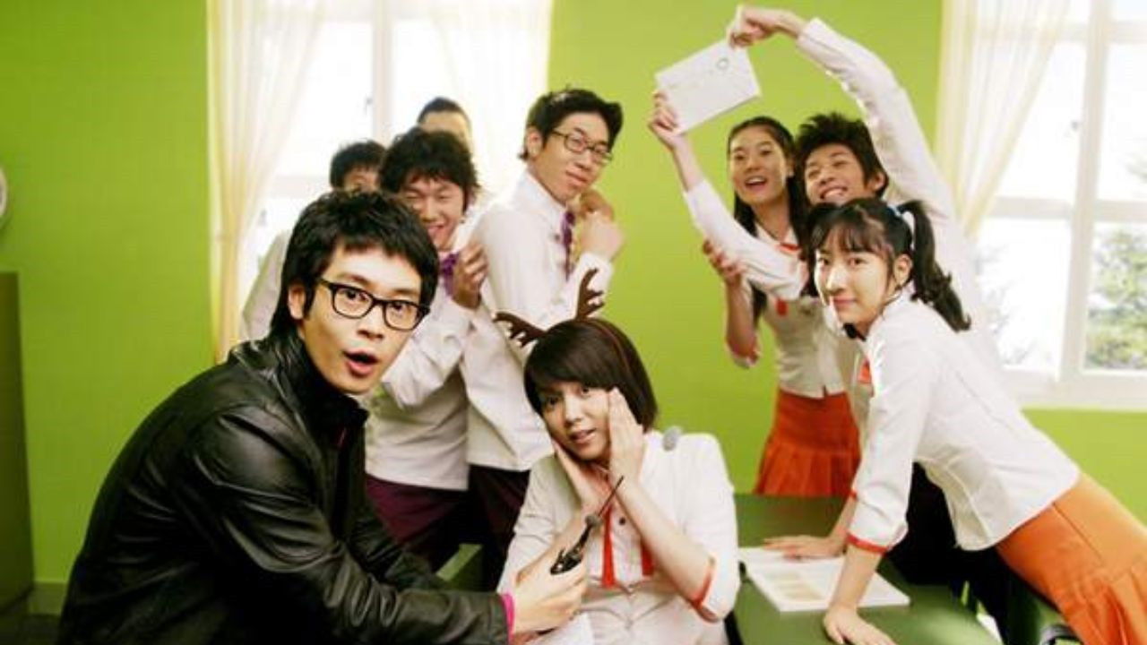 Backdrop for Dasepo Naughty Girls