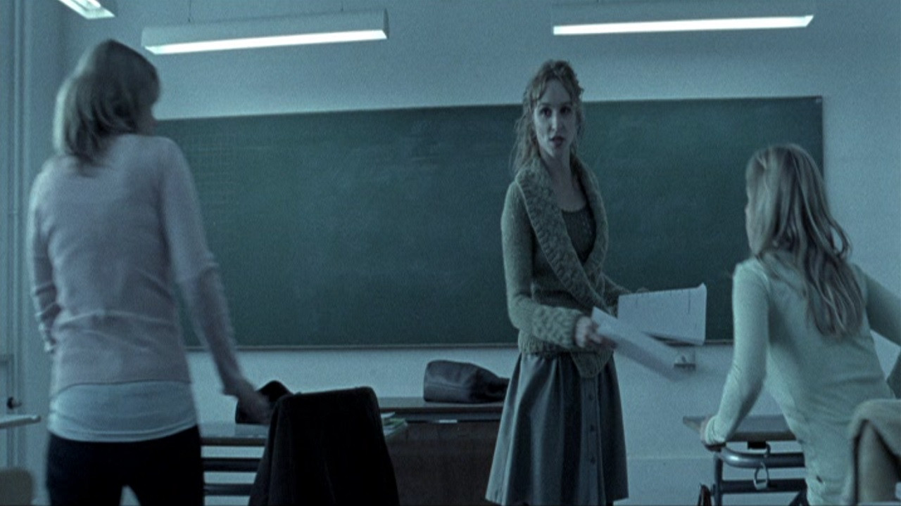 Backdrop for Cecilie