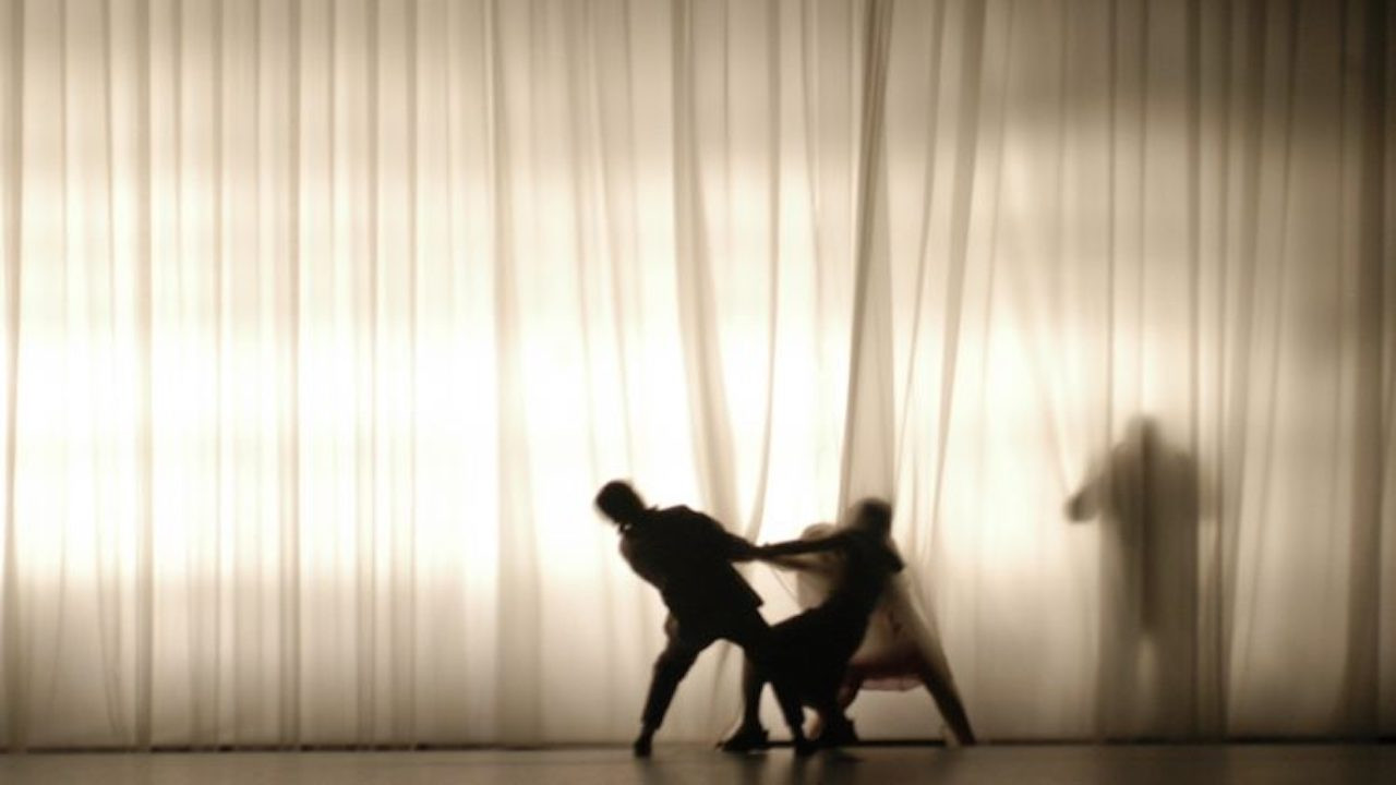 Backdrop for Les Marchands