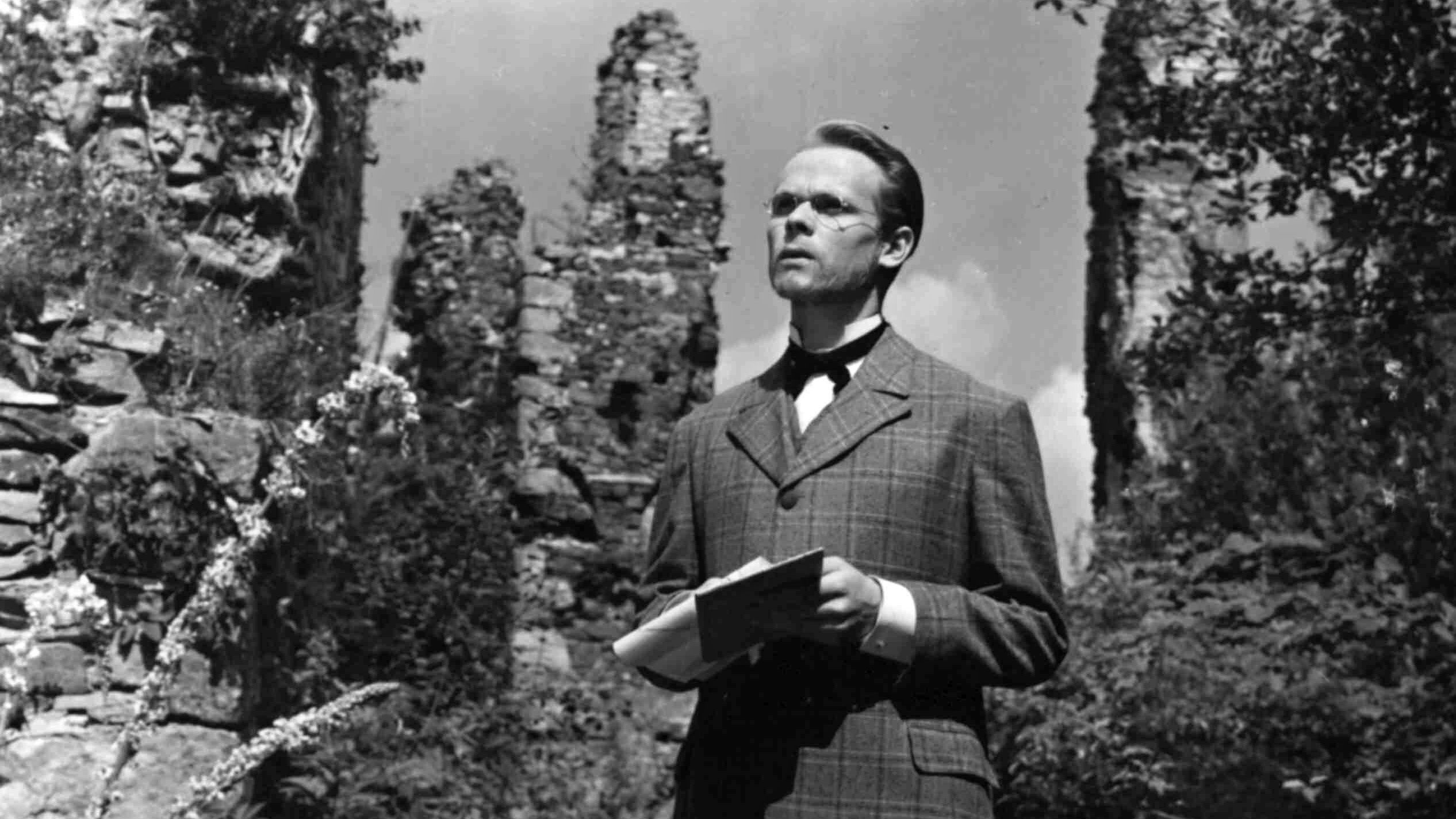 Backdrop for Early Days