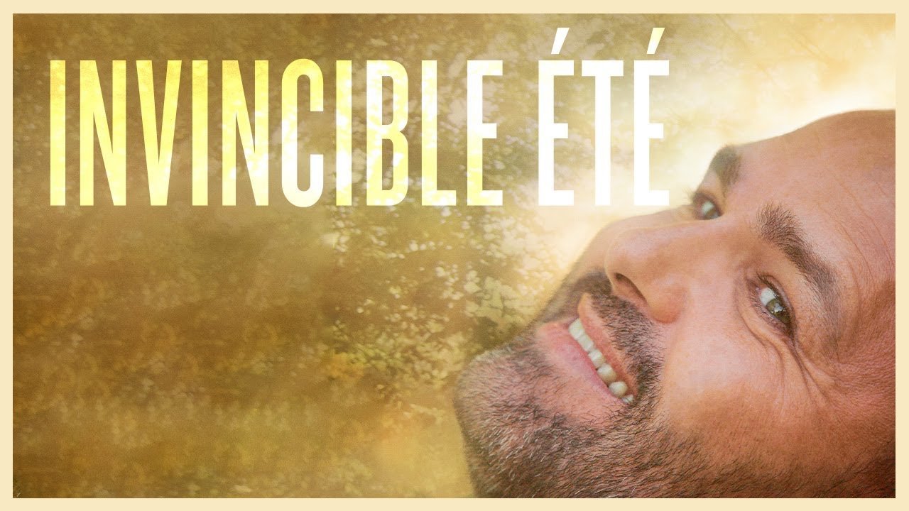Backdrop for Invincible Été