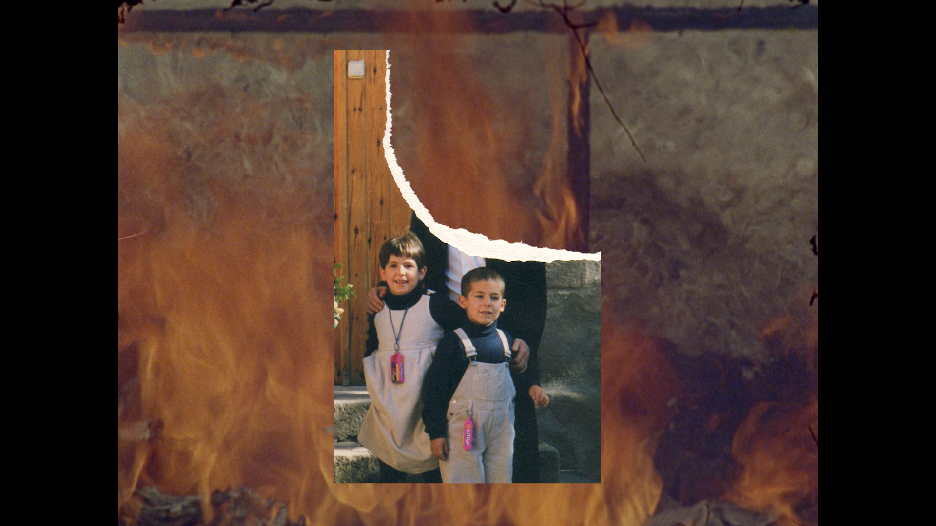 Backdrop for Ara crema