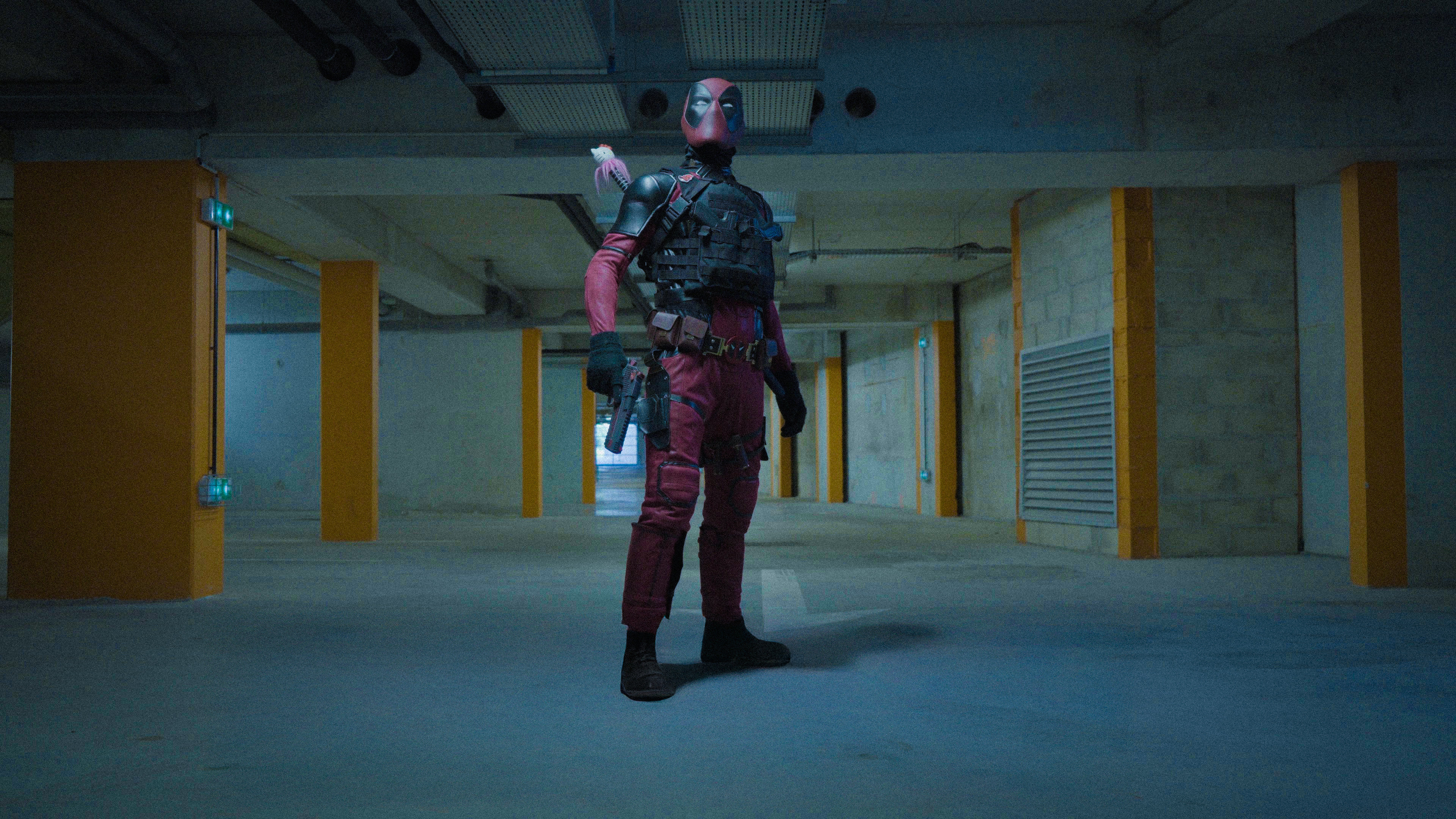 Backdrop for VERY DEAD-POOL