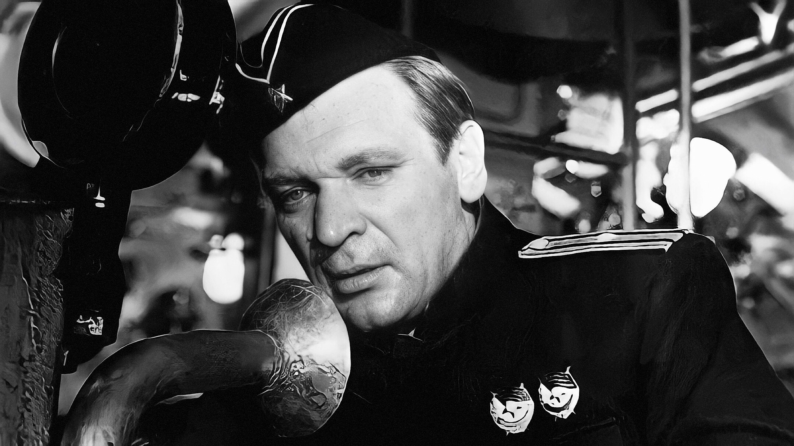 Backdrop for The Commander of the Lucky 'Pike'