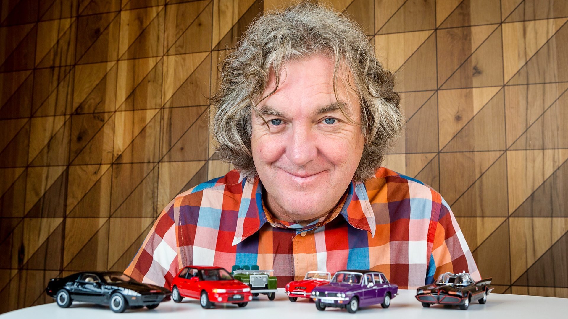Backdrop for James May's Cars of the People