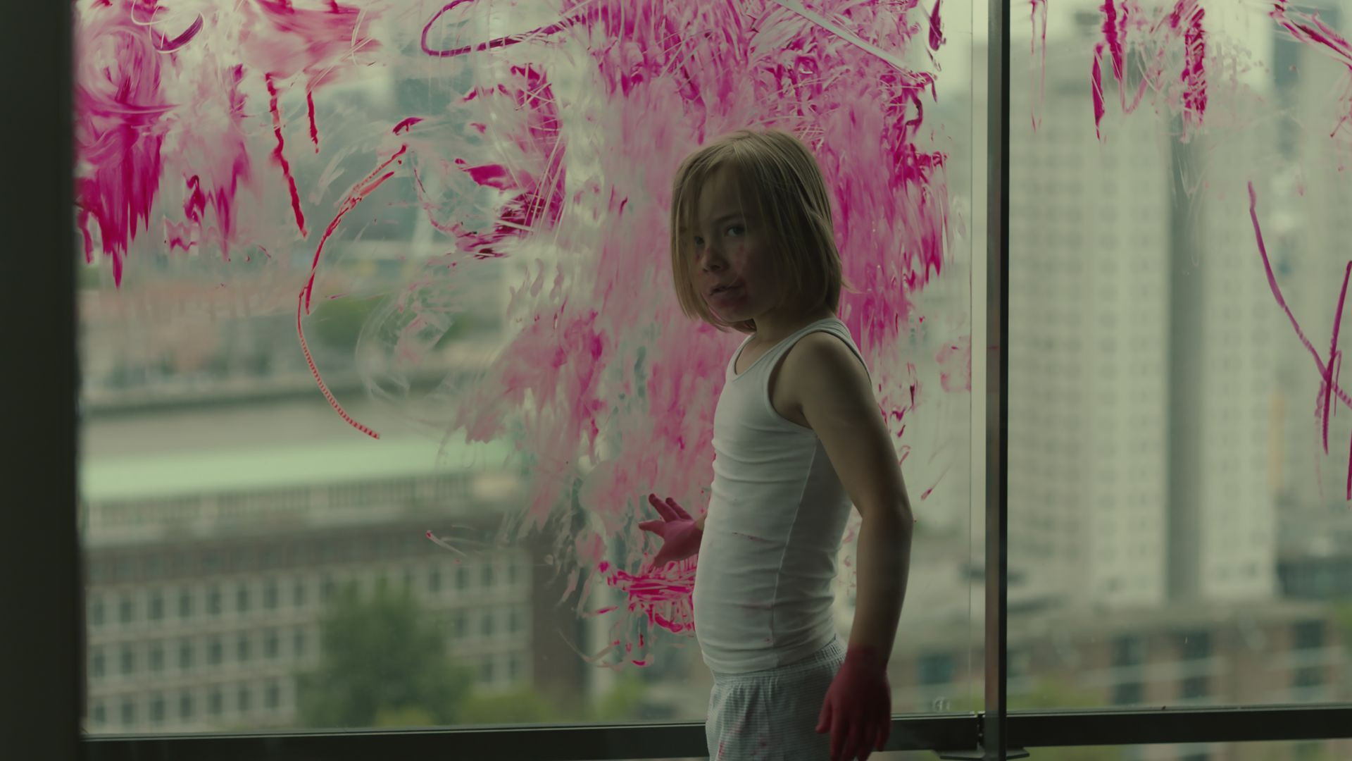 Backdrop for Porcelain