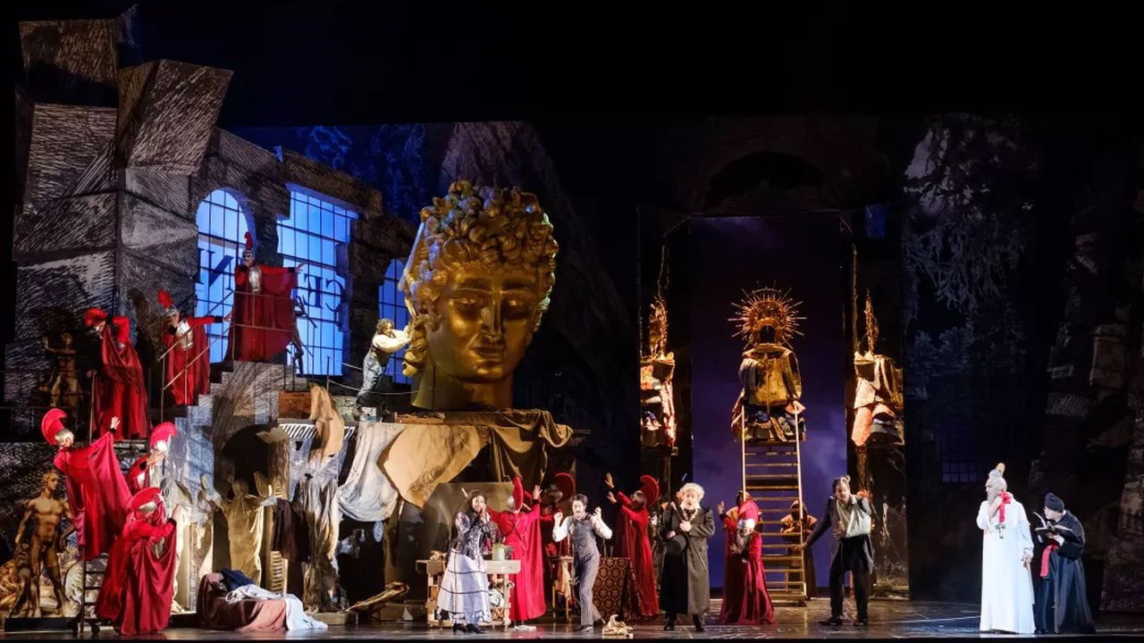 Backdrop for Benvenuto Cellini