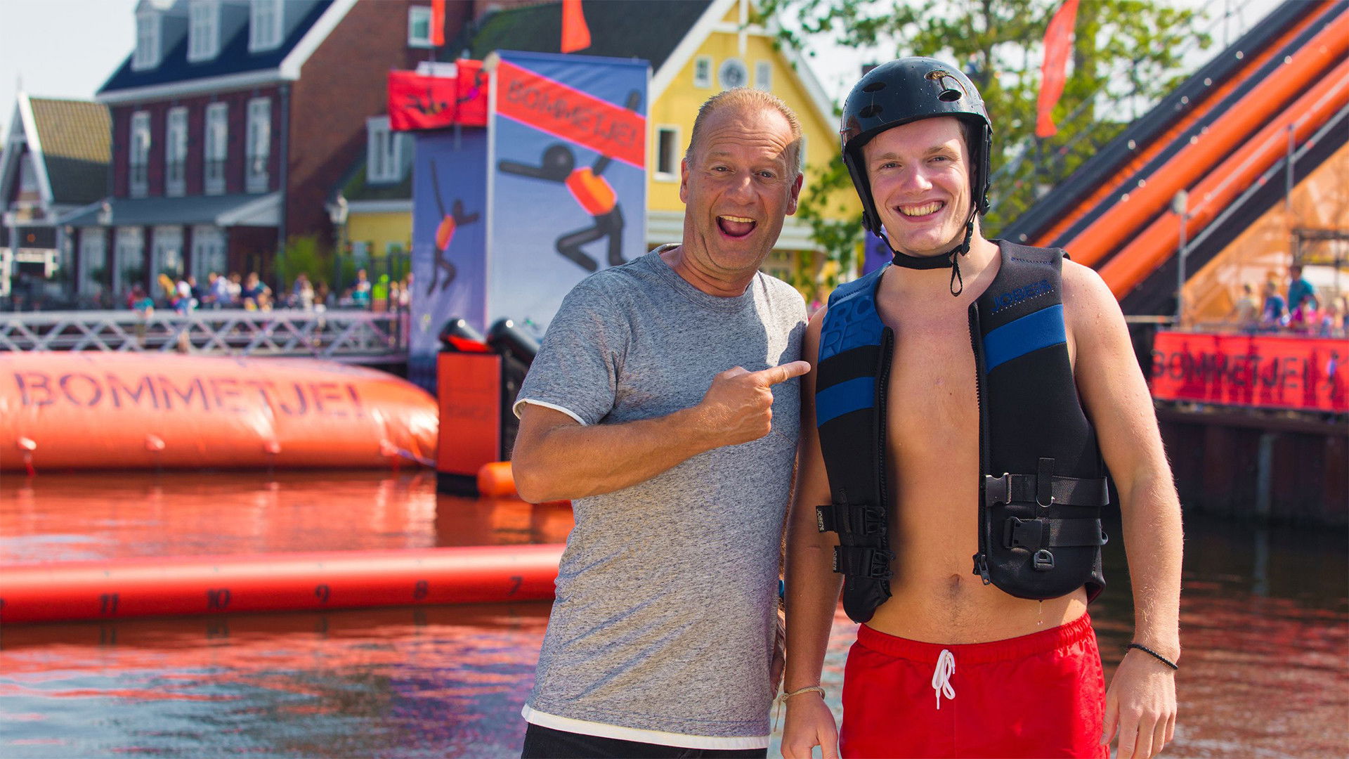 Backdrop for Bommetje!