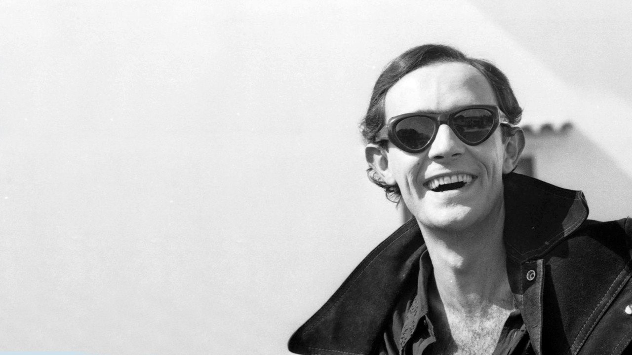 Backdrop for Estúpido Cupido