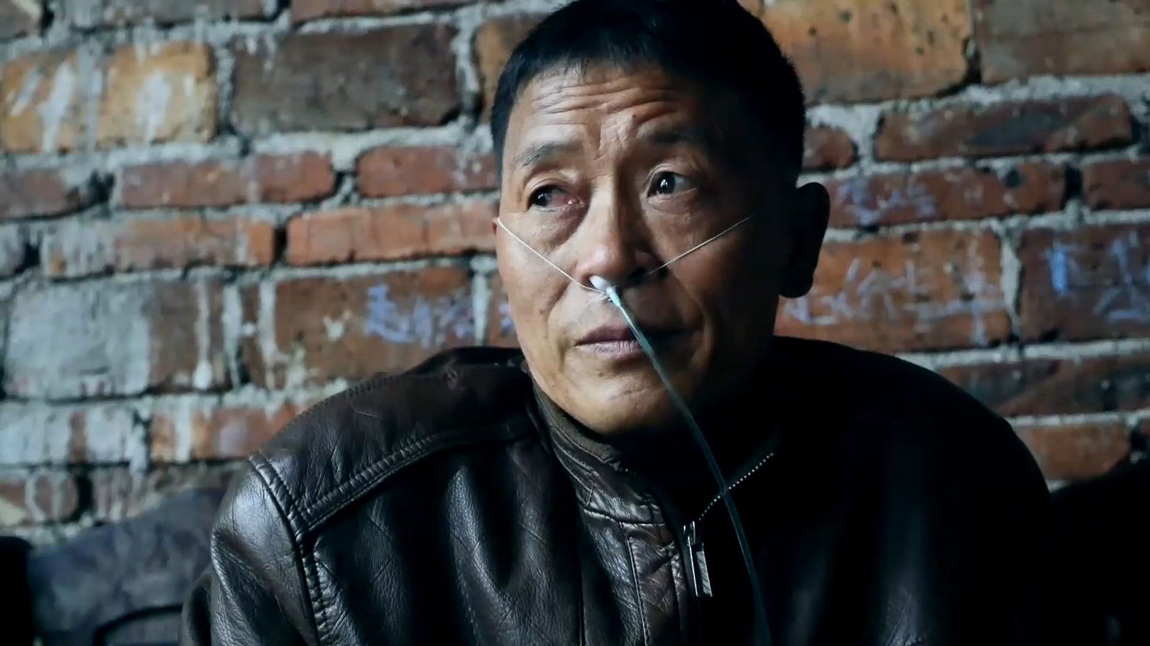 Backdrop for Miners, Groom, Pneumoconiosis