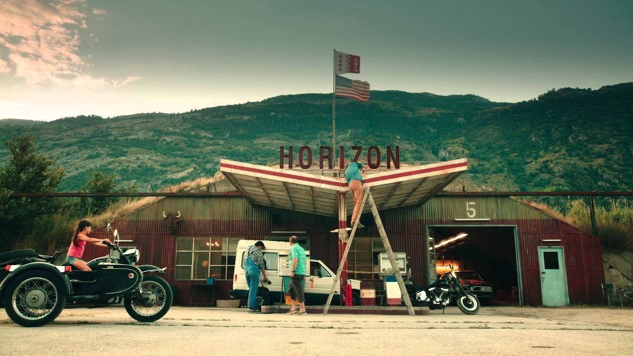 Backdrop for Station Horizon