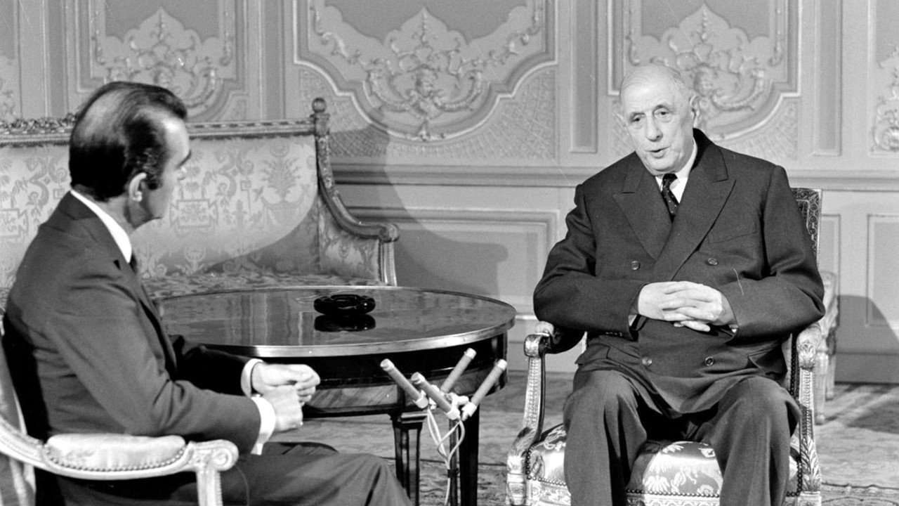 Backdrop for De Gaulle, le géant aux pieds d'argile