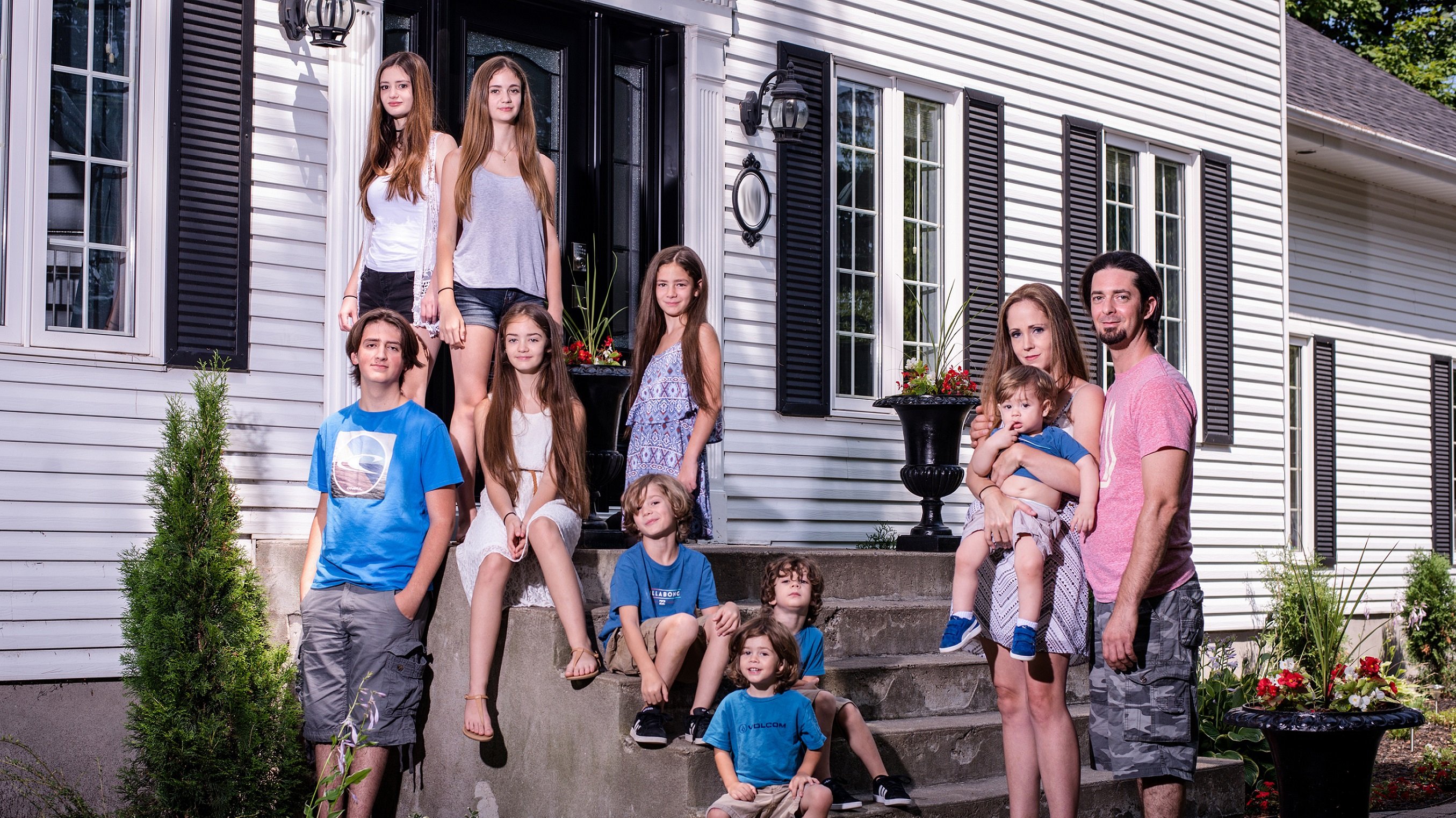 Backdrop for La famille Groulx