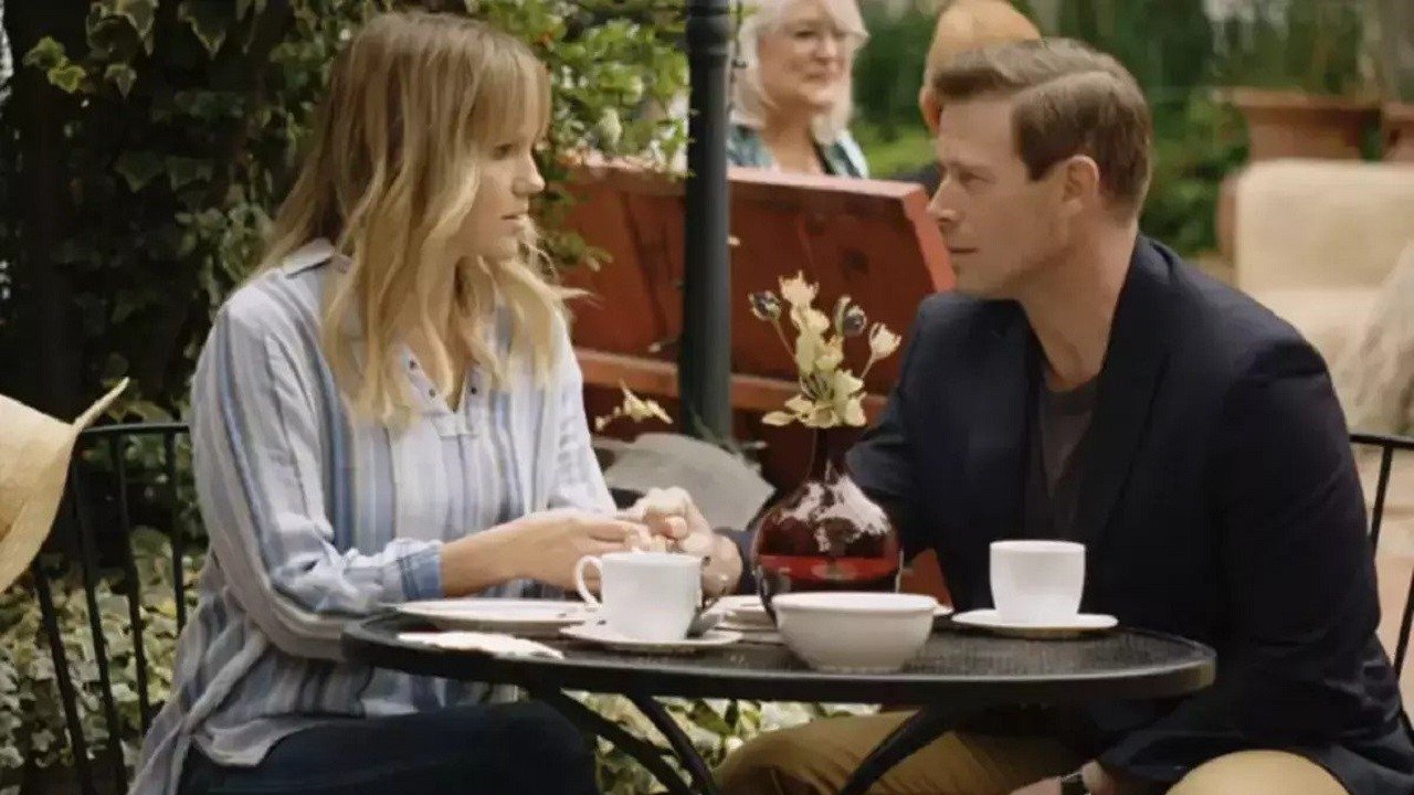 Backdrop for Killer Vacation