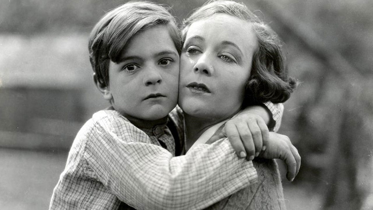 Backdrop for Judgement Of The Hills