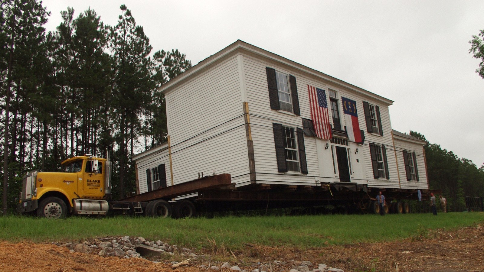 Backdrop for Moving Midway