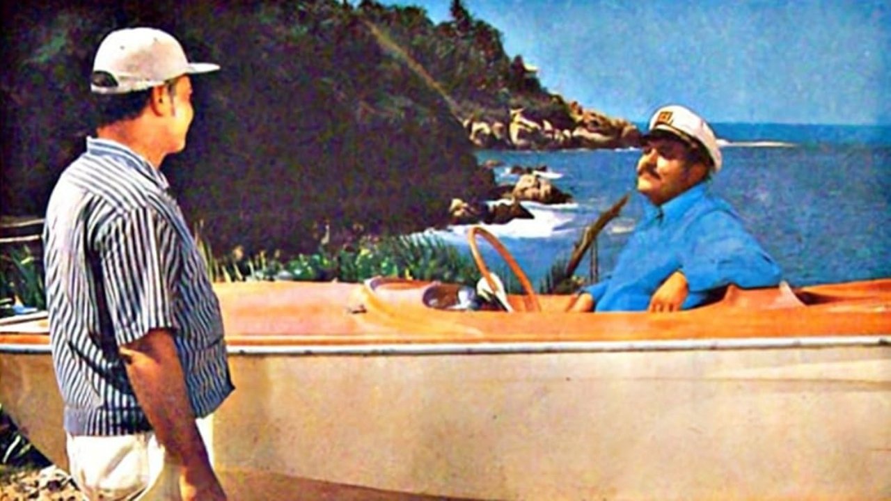 Backdrop for El Rey de Acapulco