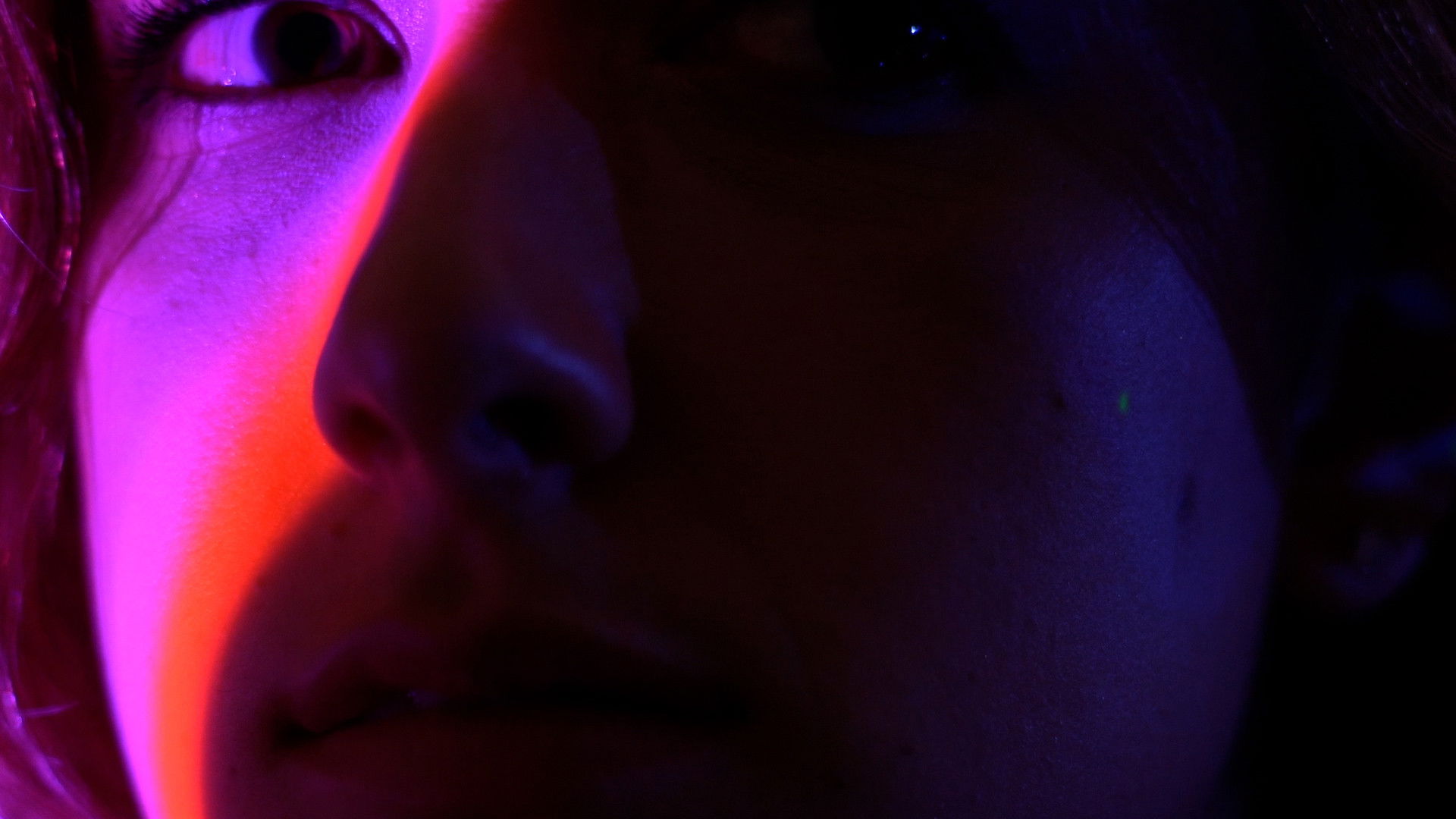 Backdrop for Profondo