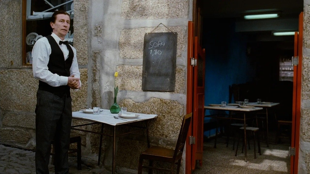 Backdrop for Tavern Man