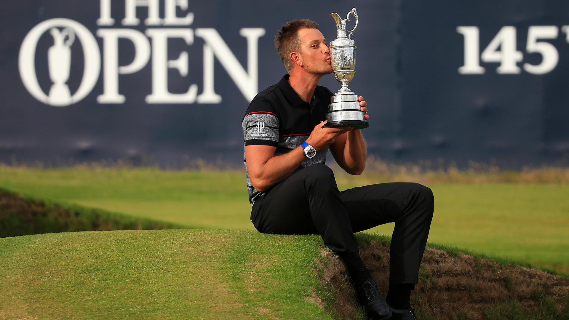 Backdrop for 63 Strokes