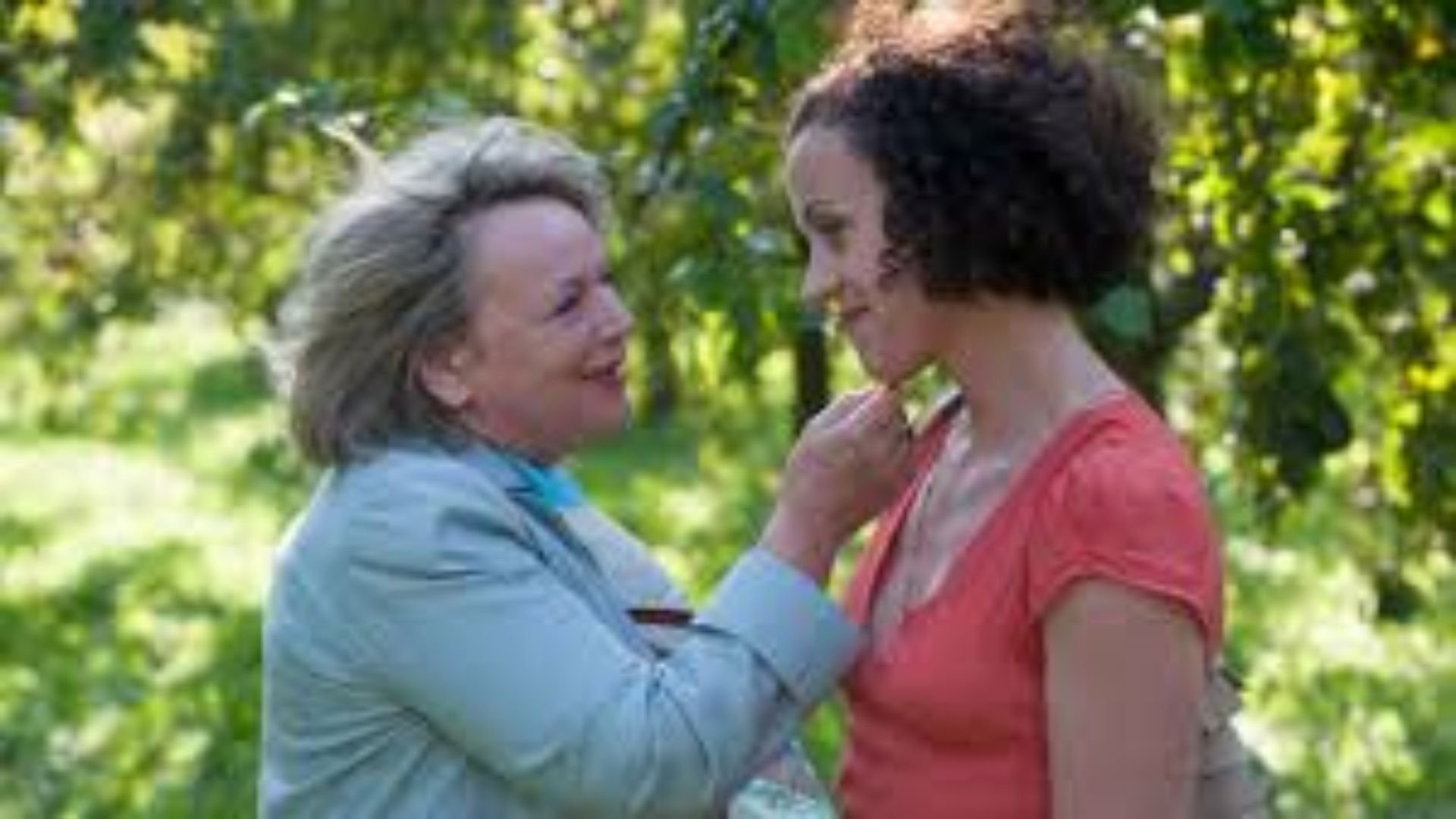 Backdrop for Schwestern