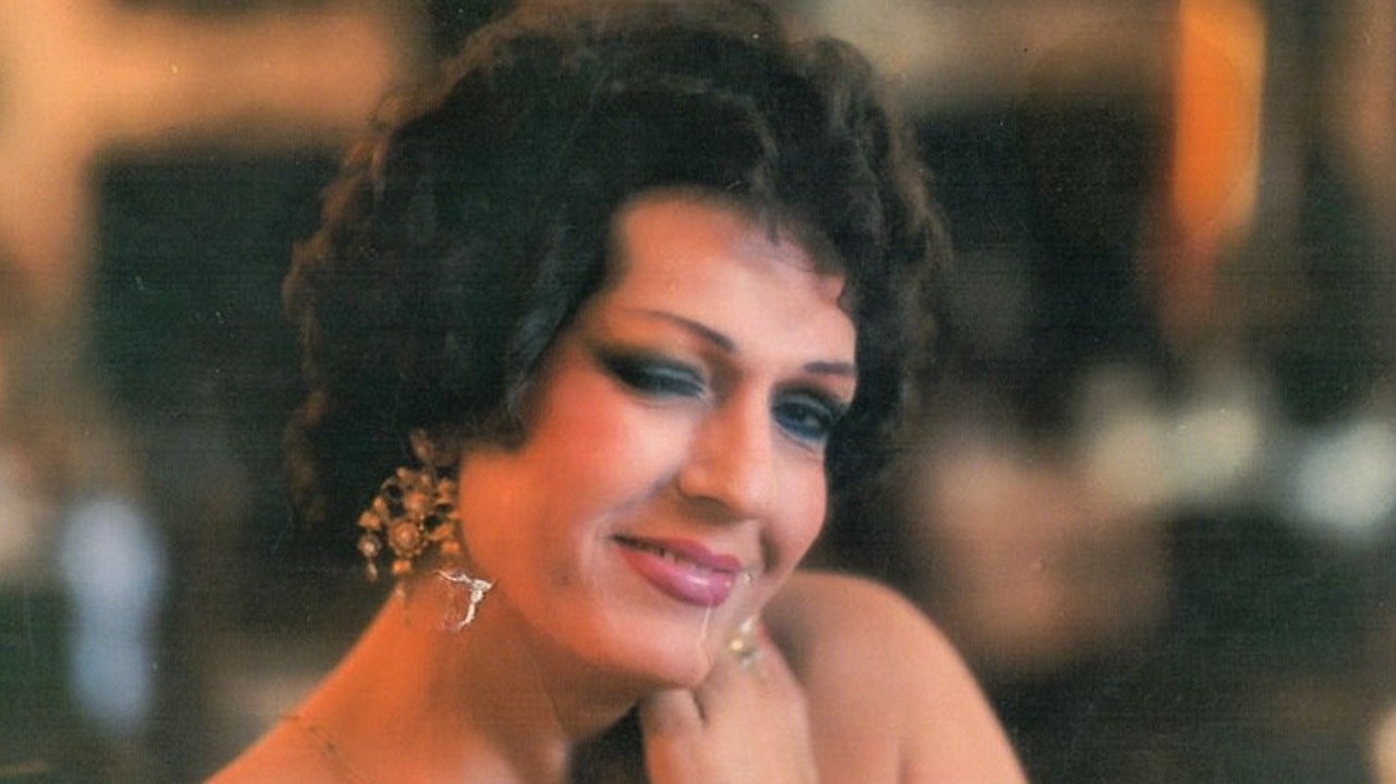 Backdrop for Manolita, la Chen de Arcos