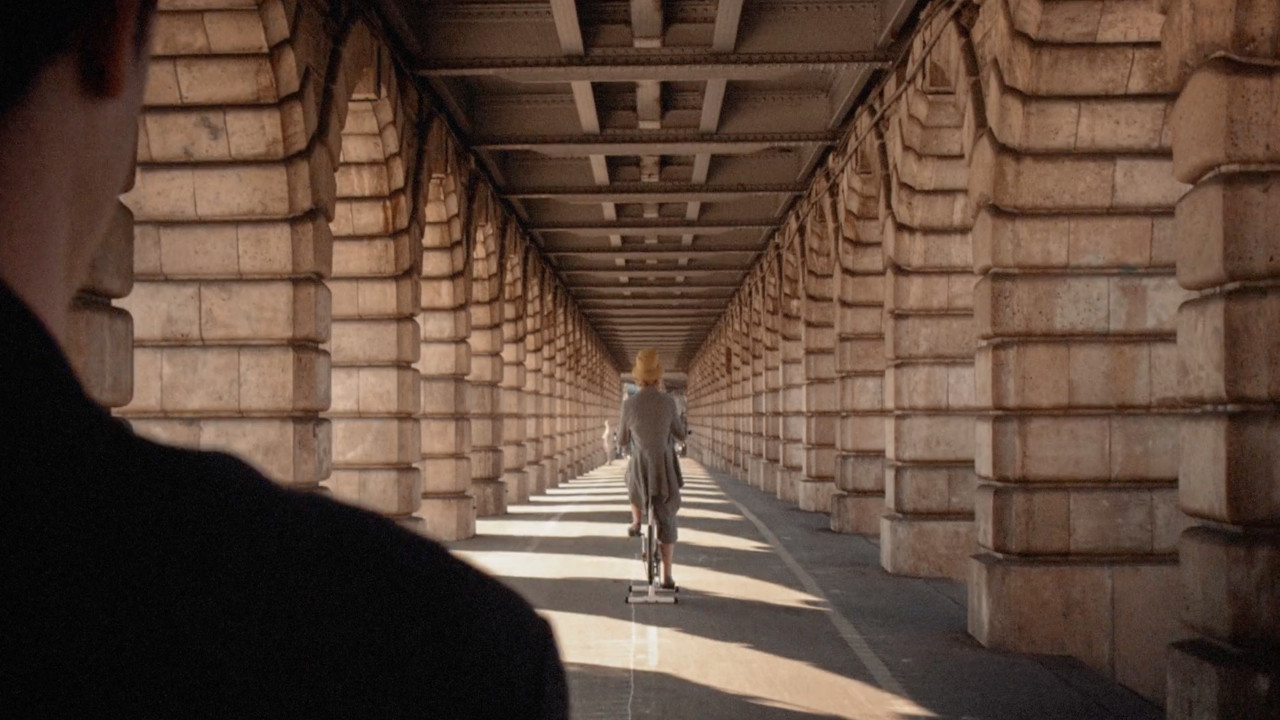 Backdrop for Je suis un petit tour