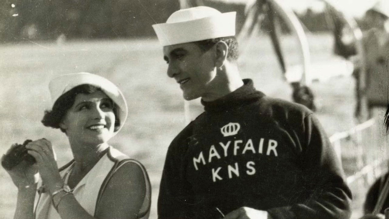 Backdrop for Madame Visits Oslo