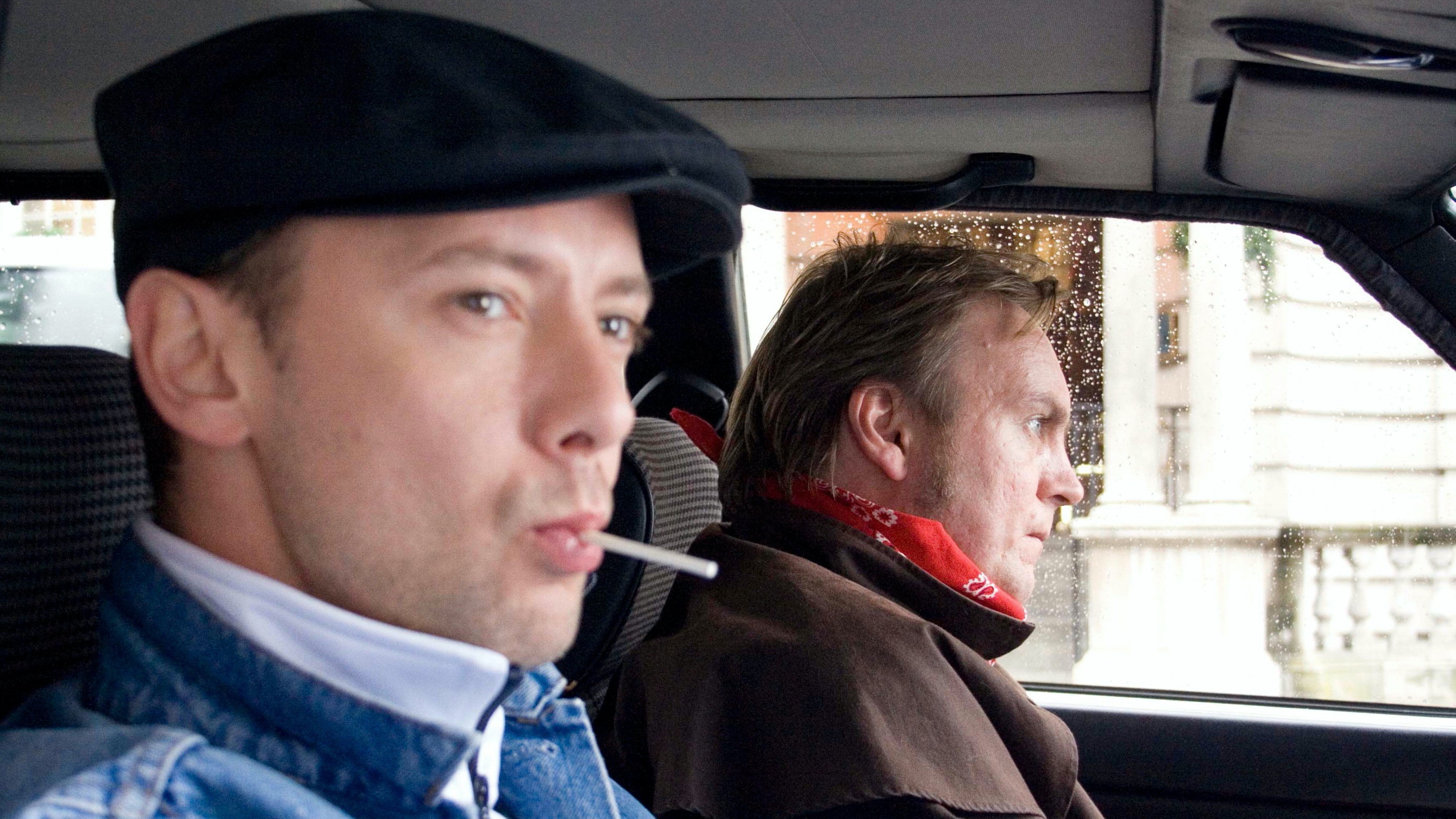 Backdrop for Tu£sday