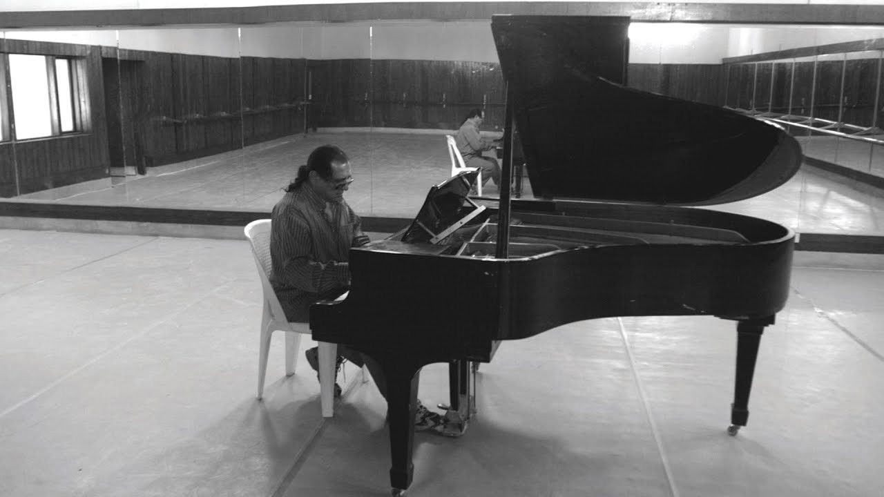 Backdrop for The Liberace of Baghdad