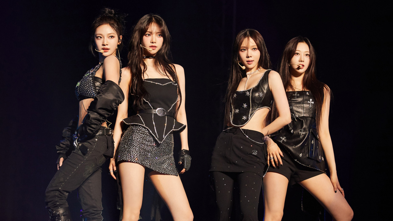 Backdrop for aespa LIVE TOUR 2023 'SYNK: HYPER LINE'