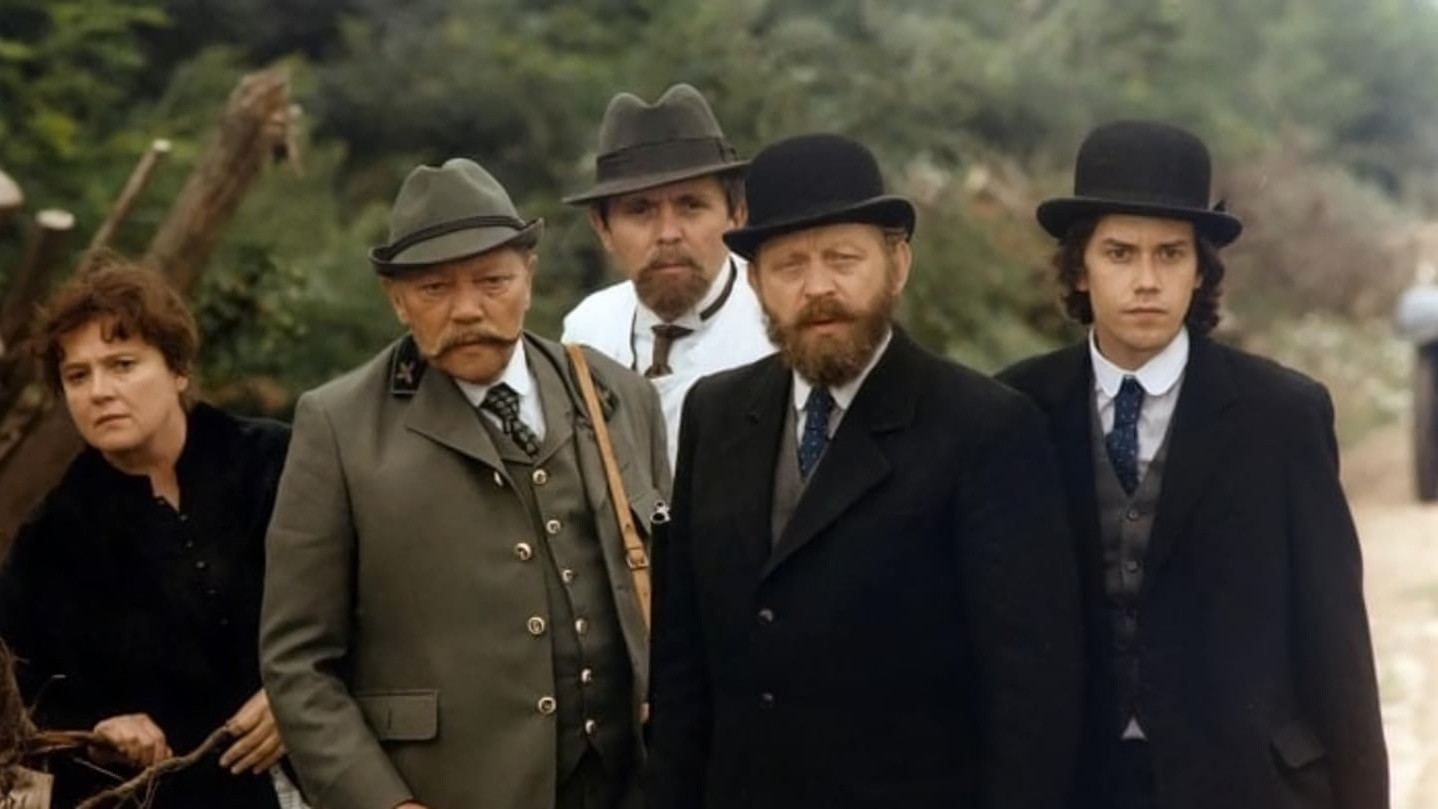 Backdrop for Dissolved and Effused