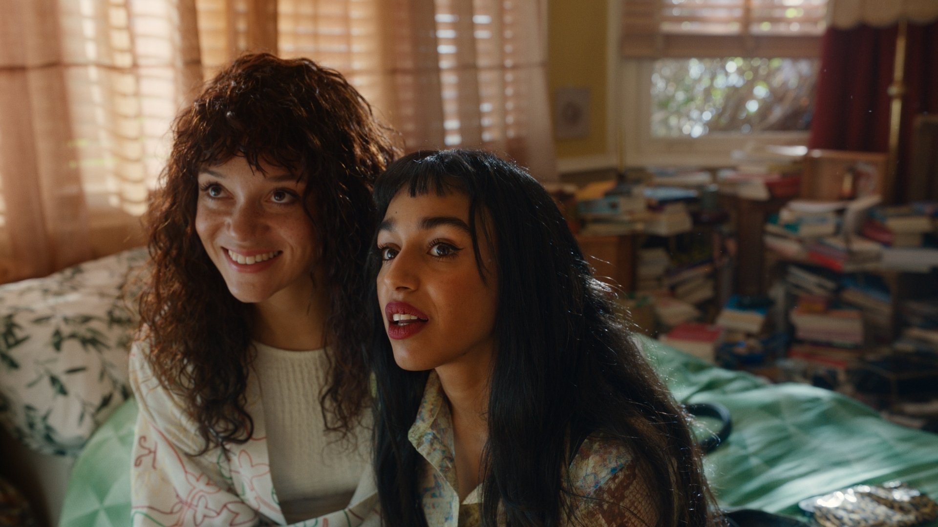 Backdrop for Love Me, Love Me Not