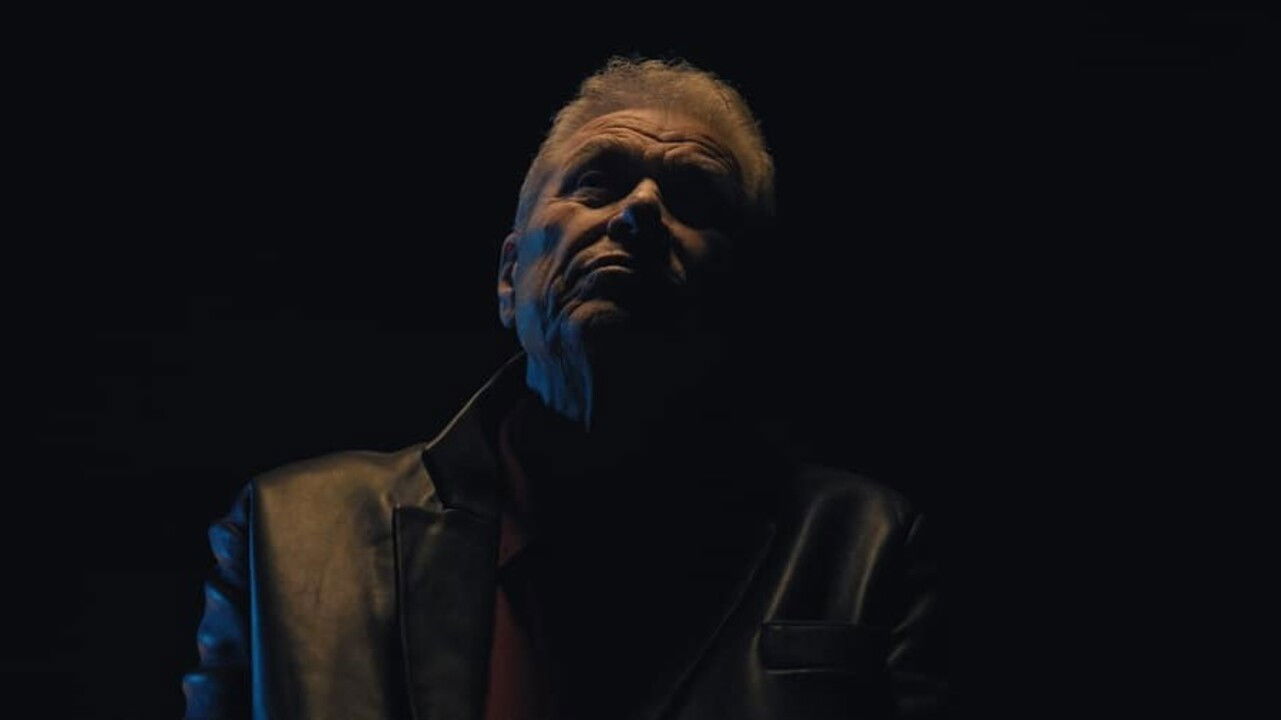 Backdrop for TolisLive or (Toronto)