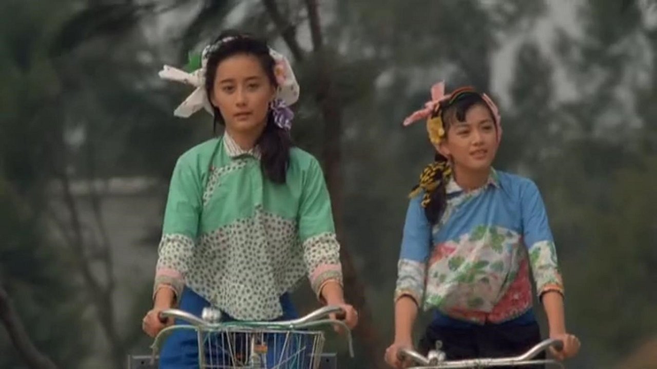 Backdrop for The Twin Bracelets