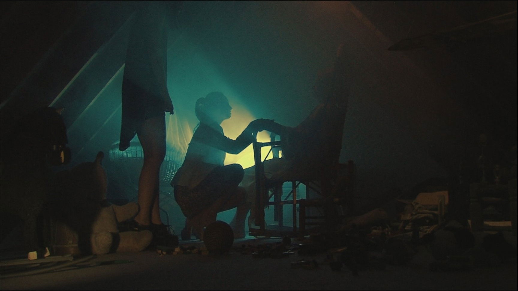 Backdrop for 5 A.M. Cinco ante los miedos