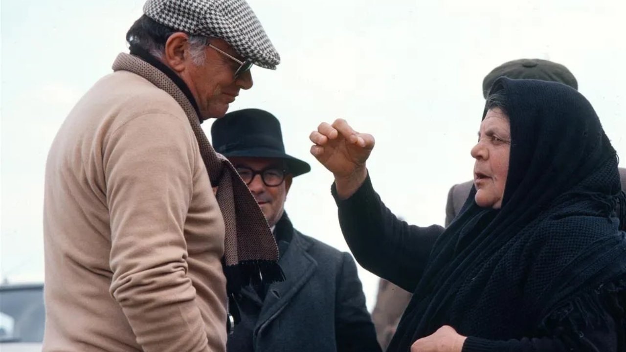 Backdrop for Rosi About Eboli