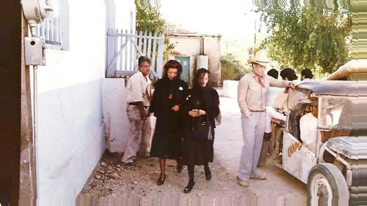 Backdrop for La Tuba de Goyo Trejo