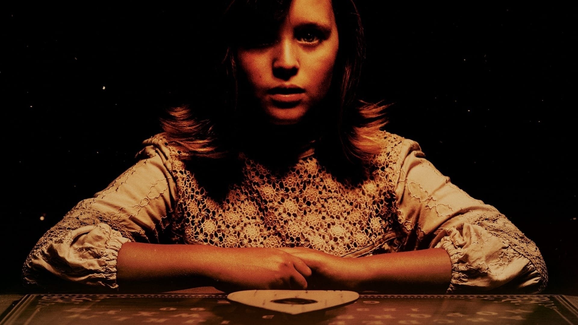 Backdrop for Ouija: Origin of Evil