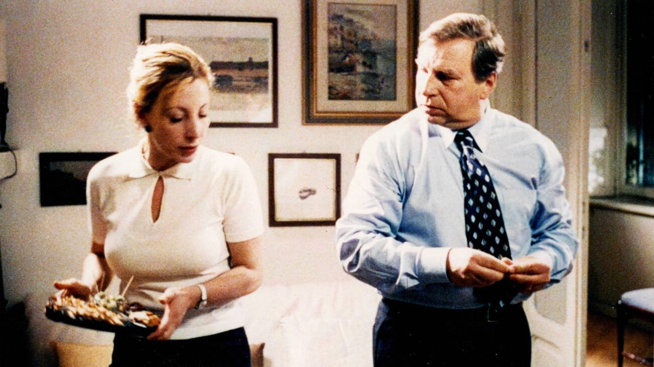 Backdrop for La vita altrui