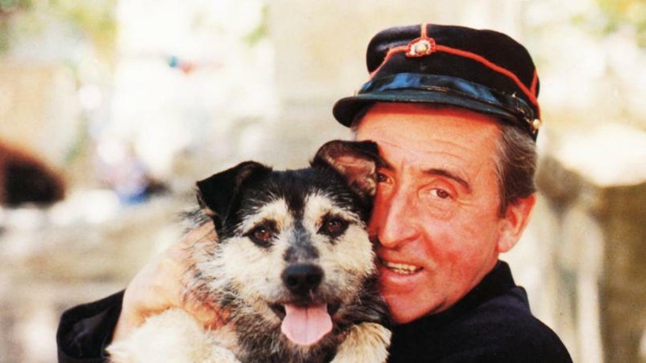 Backdrop for Le Jour de gloire